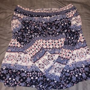 Cape Judy off the shoulder blouse. Size xs